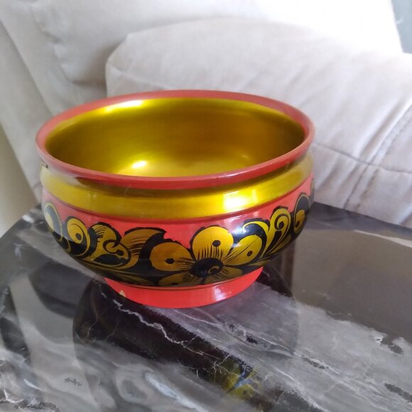 Elegant Vintage Handmade Set of Four Items for one price, Made in Ukraine - Picture 3 of 6